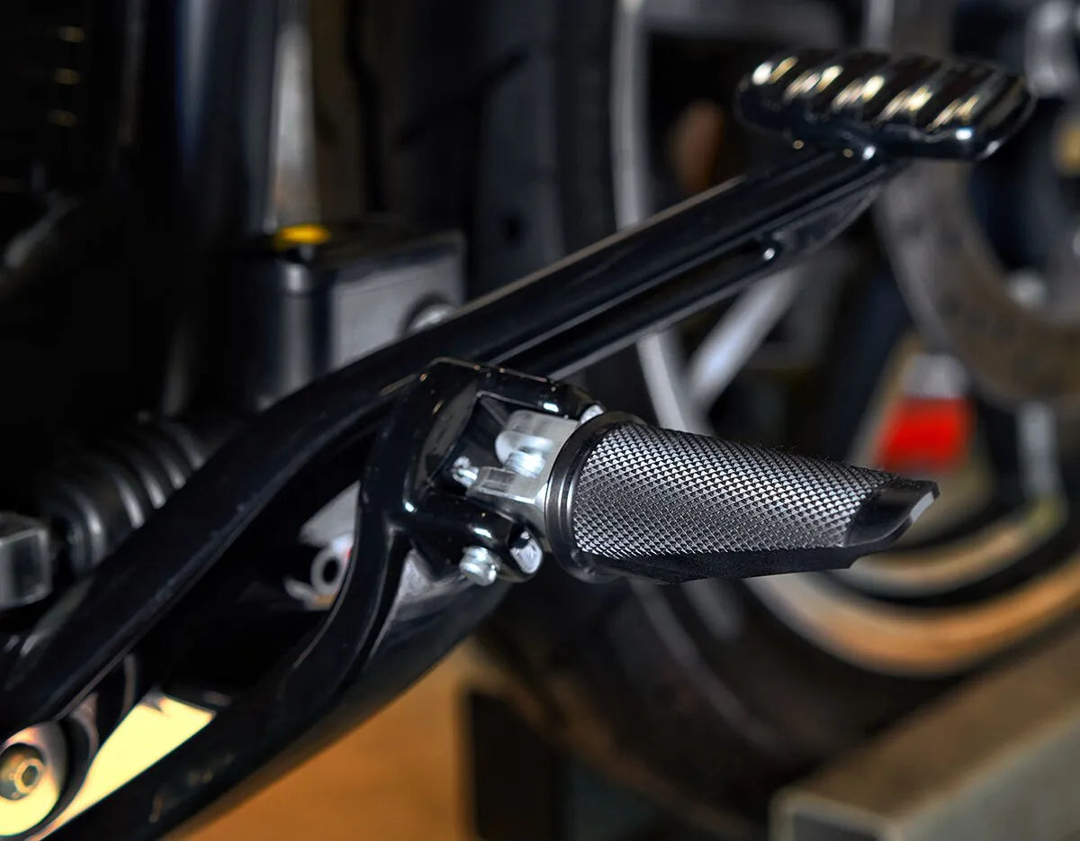 Speed Merchant Speed Pegs Foot Pegs — SM-HDSTSPBLK