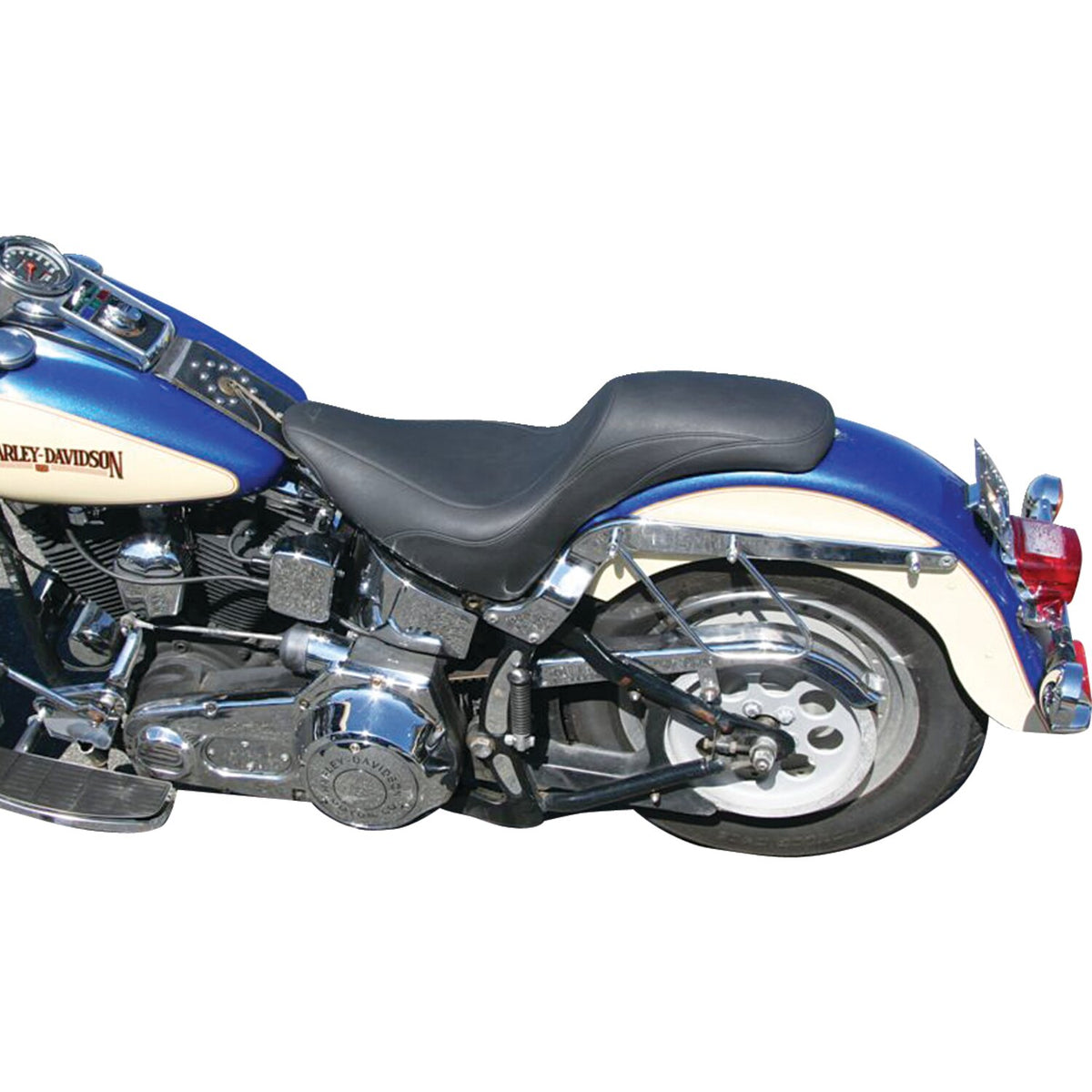 Mustang, Tripper Fastback 2-up one-piece seat