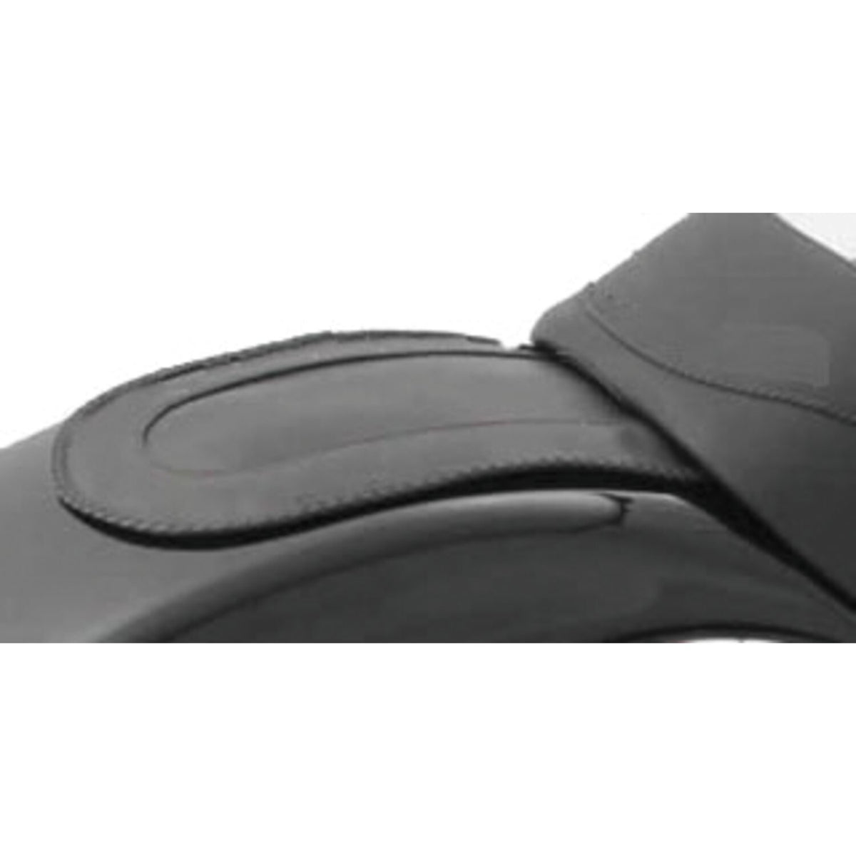 Mustang, rear fender bib. Plain with braided edges
