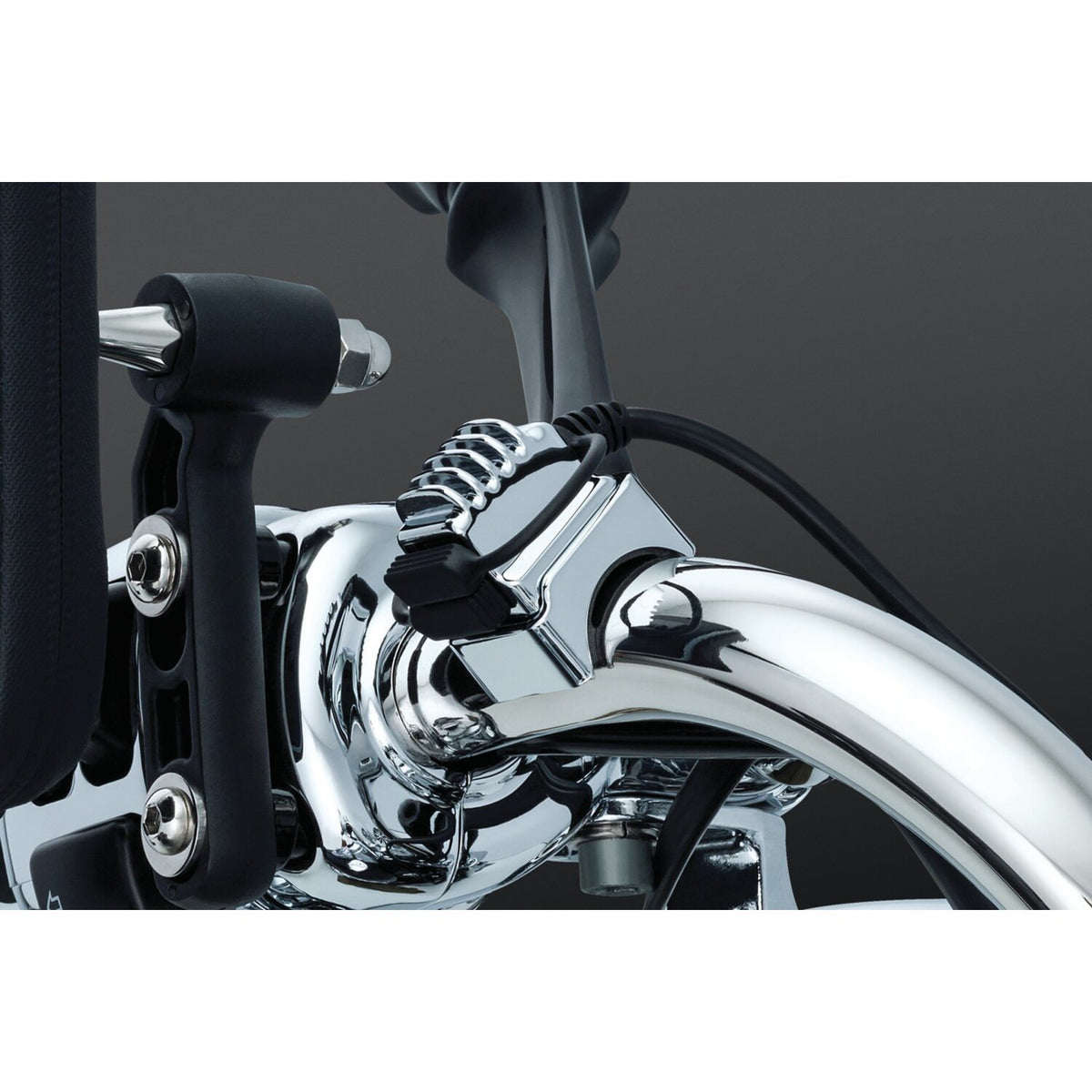 Kuryakyn, Handlebar USB charger / power point. Chrome