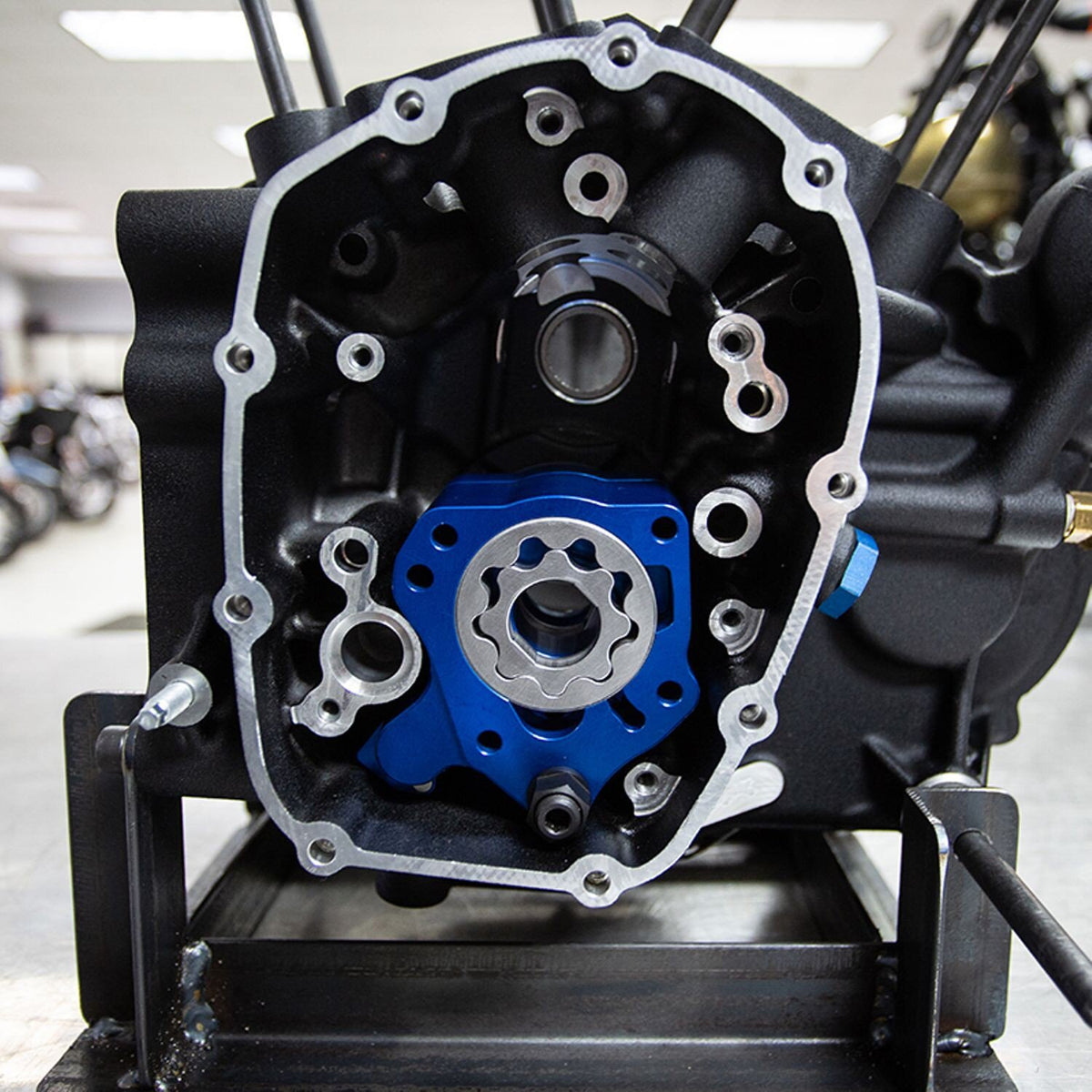 S&S, oil pump and cam plate support kit. Oil cooled models