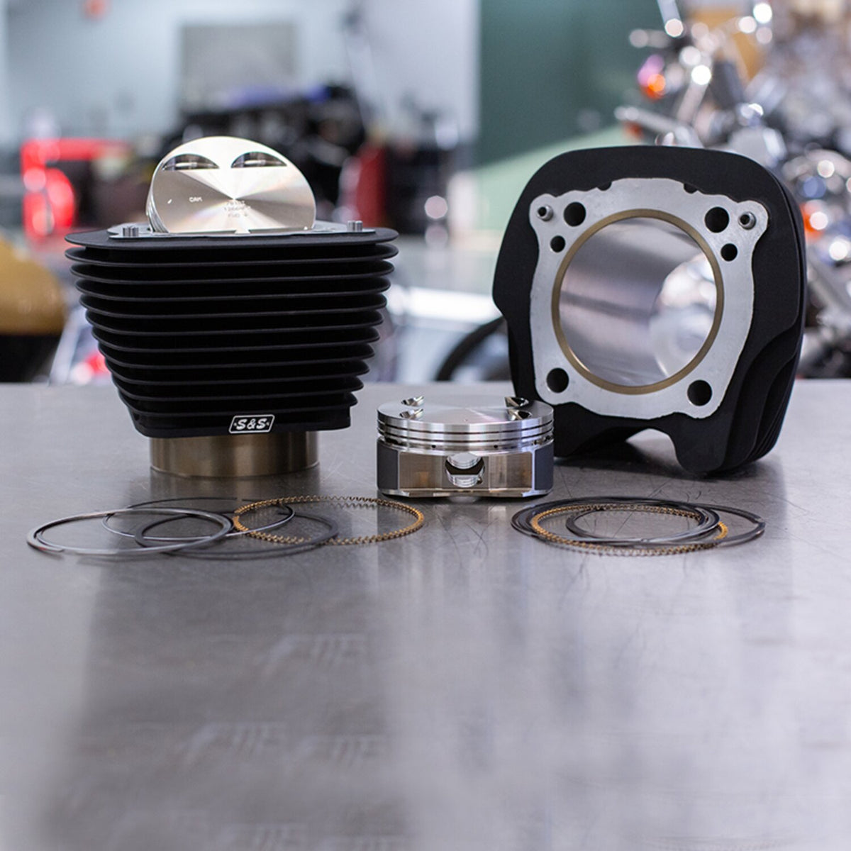 S&S, 114" to 128" big bore conversion cylinder & piston kit