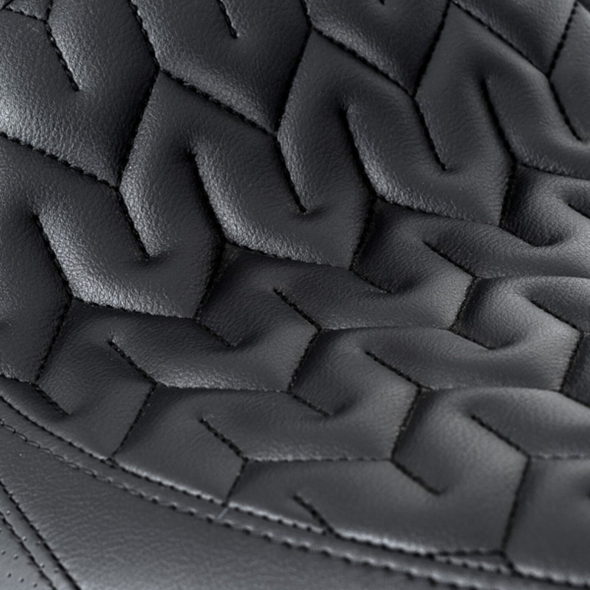 Killer Custom, solo seat 'Godzilla'. Black