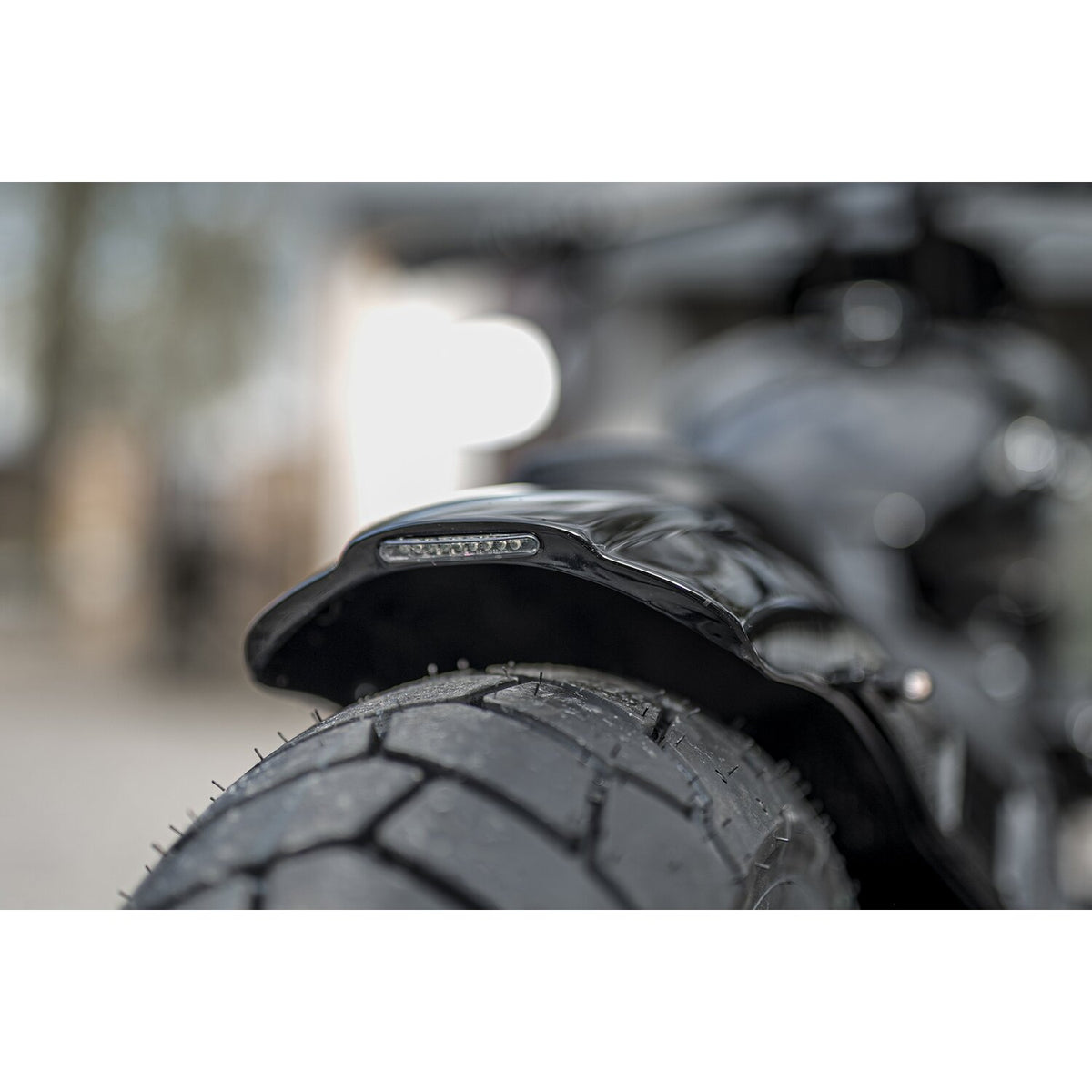 Killer Custom, 'Bobbstr' rear fender kit. For 150-170 tire