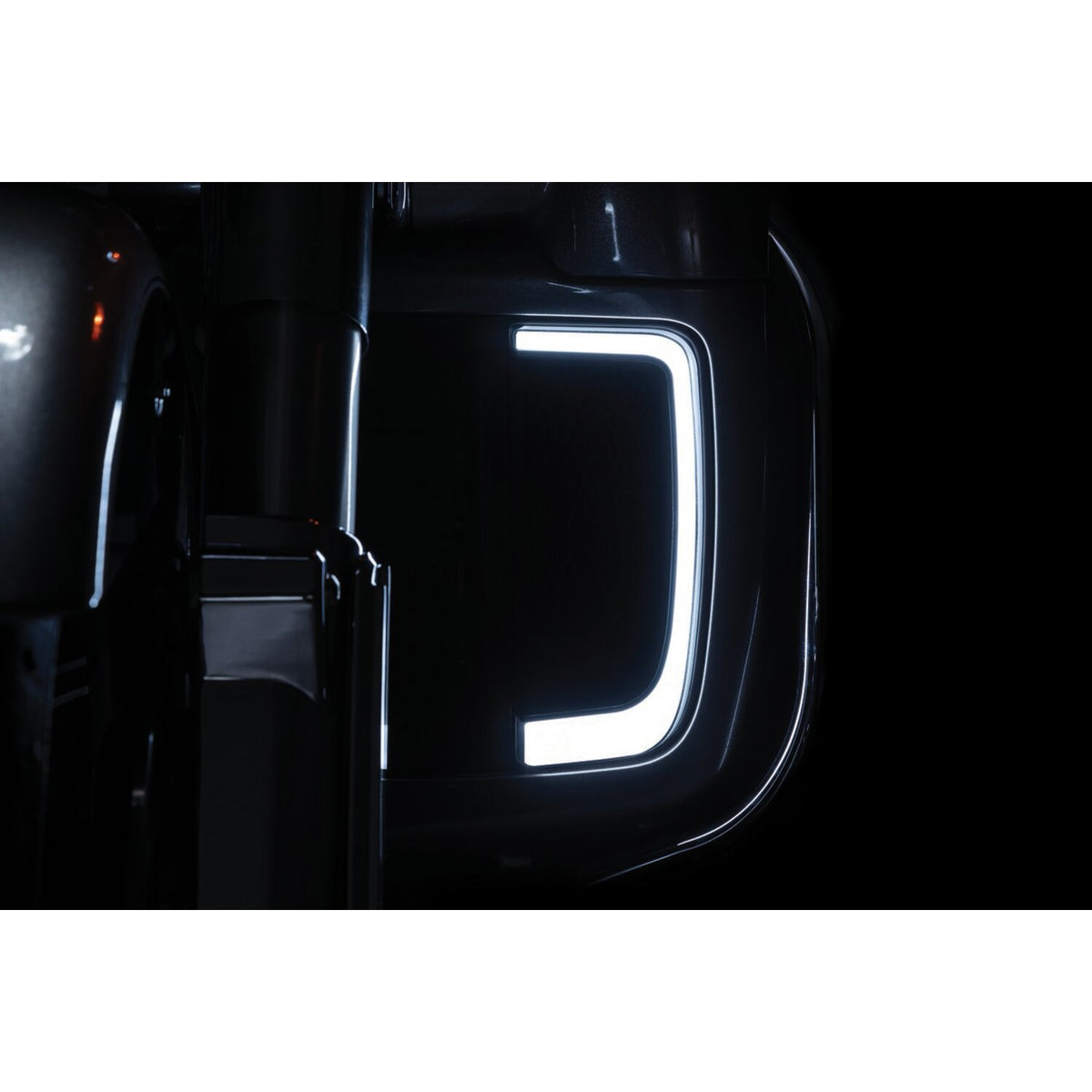 Kuryakyn, Tracer LED lighting for fairing lower grill black