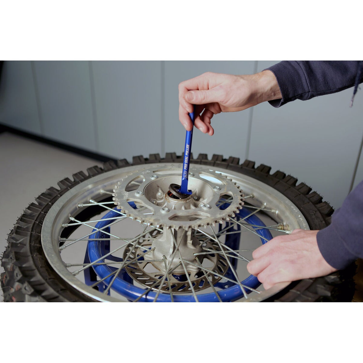 Motion Pro, Pro Seal Puller™