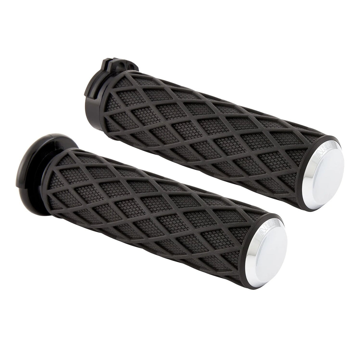 Arlen Ness, Diamond Handlebar Grip Set. Silver