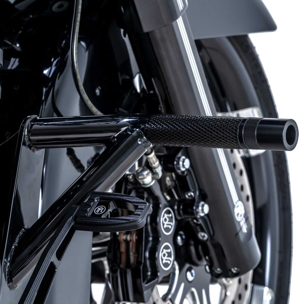 Burly Brand, Brawler crash bar kit Touring. Front. Black
