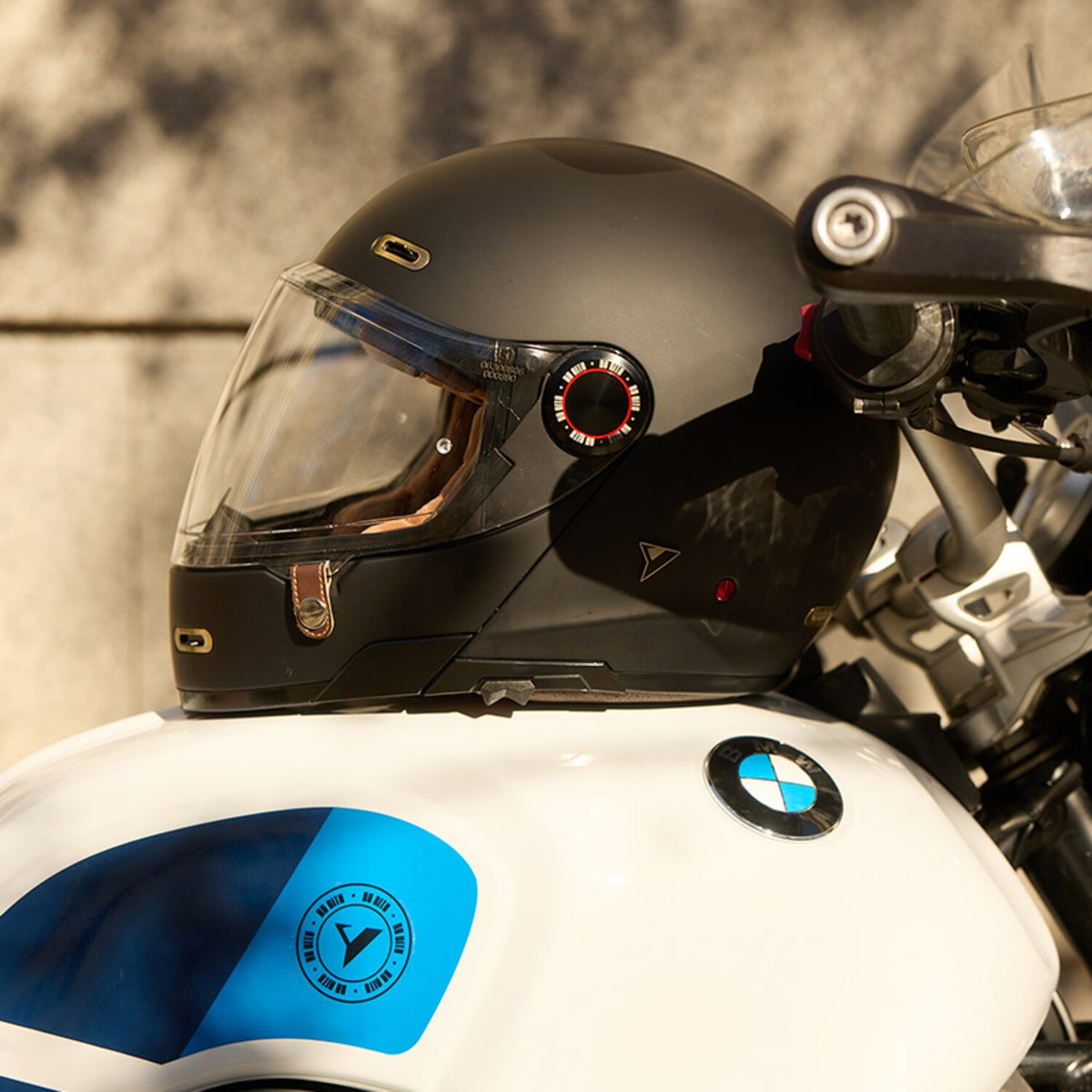By City 90 Degrees helmet matt black