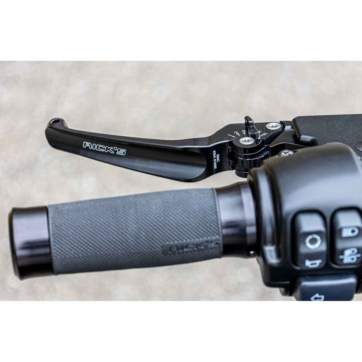 Rick's Motorcycles, Classic brake & clutch lever set. Black