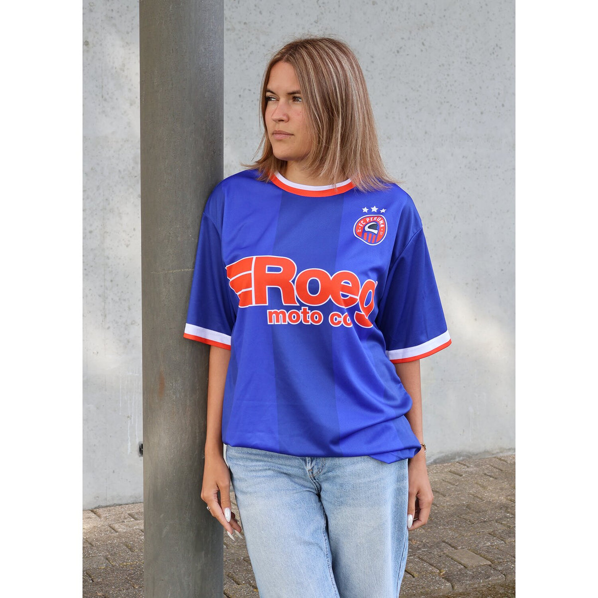 Roeg Peruna LE football jersey blue/orange