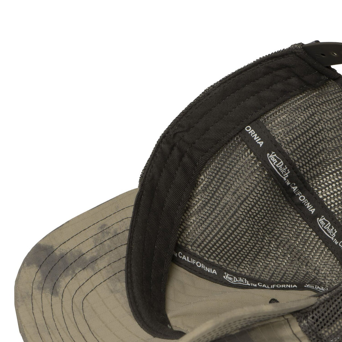 Von Dutch MAC camo cap