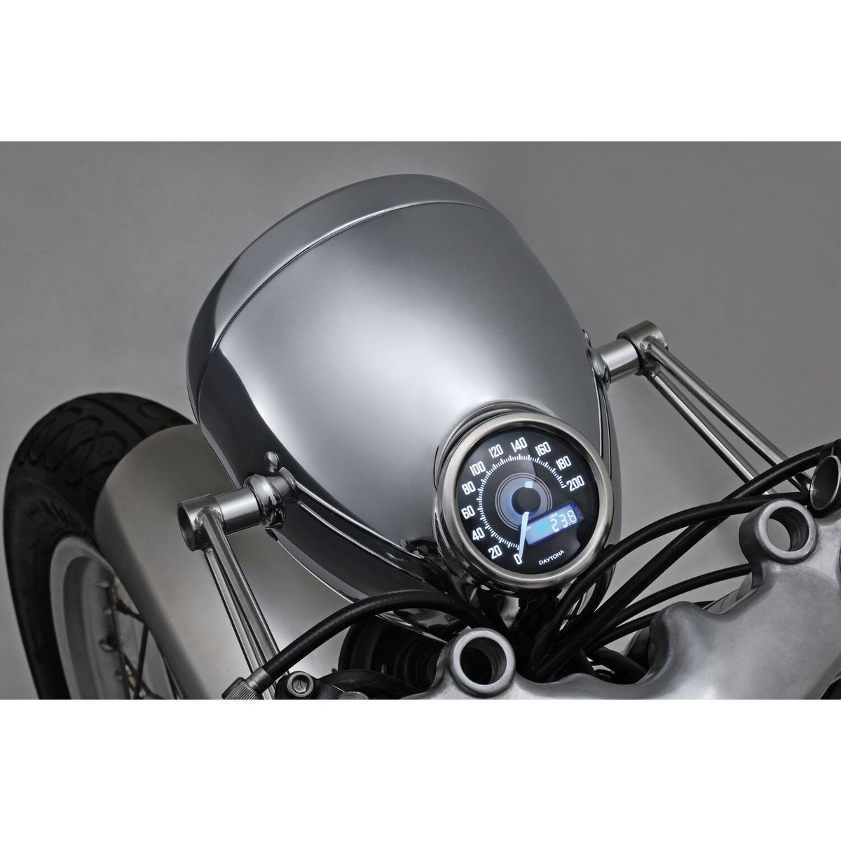Daytona, Vintage 5-3/4" headlamp. Chrome