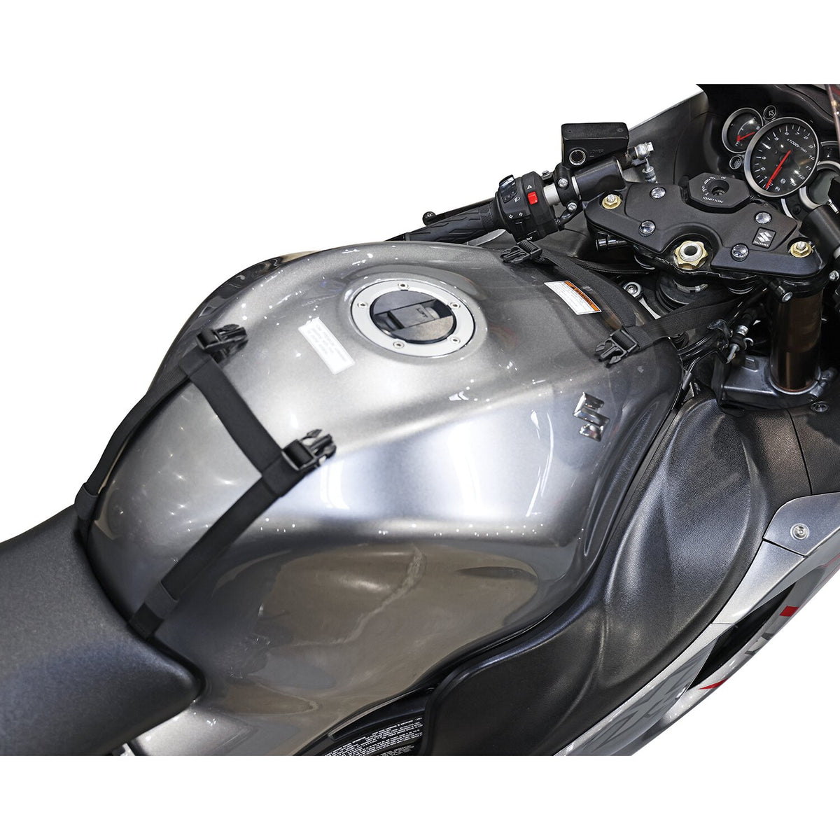 Nelson-Rigg, Commuter lite magnetic/strap tank bag. 5.8L