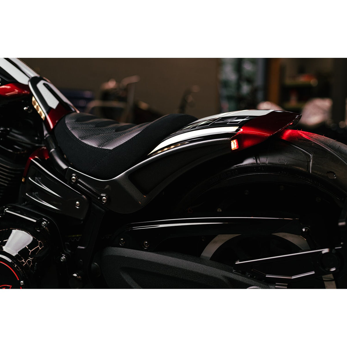 Killer Custom, 'Avenger' rear fender kit. No int. struts