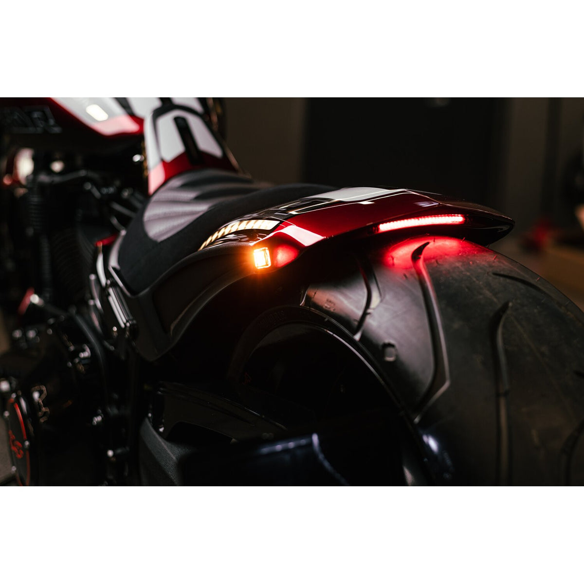 Killer Custom, 'Avenger' rear fender kit. No int. struts
