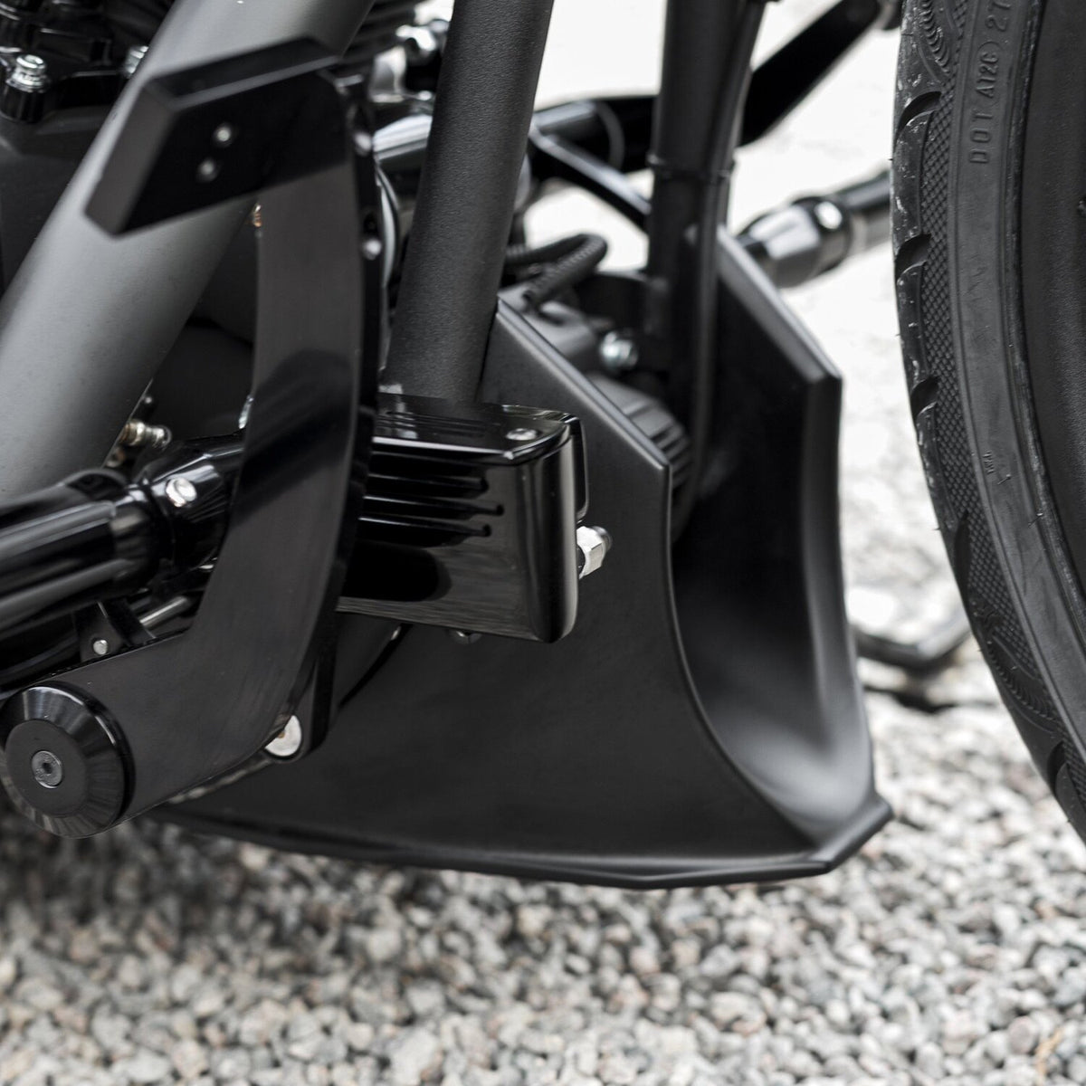 Killer Custom, 'Bobbstr' chin spoiler