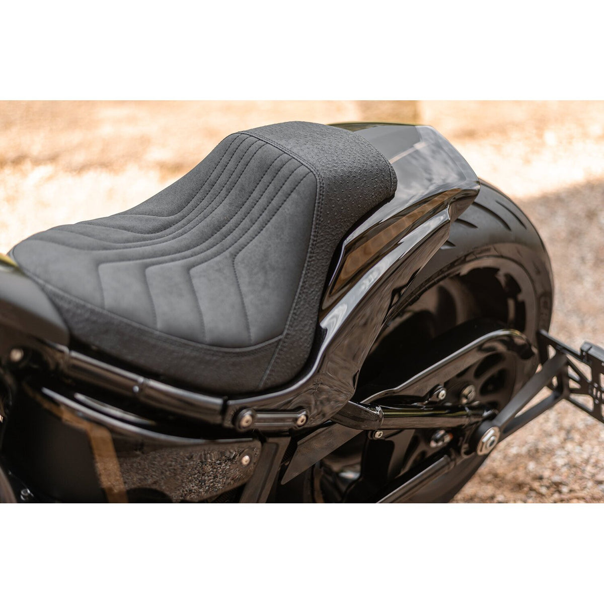 Killer Custom, seat for 'Avenger' fender kit. Basic