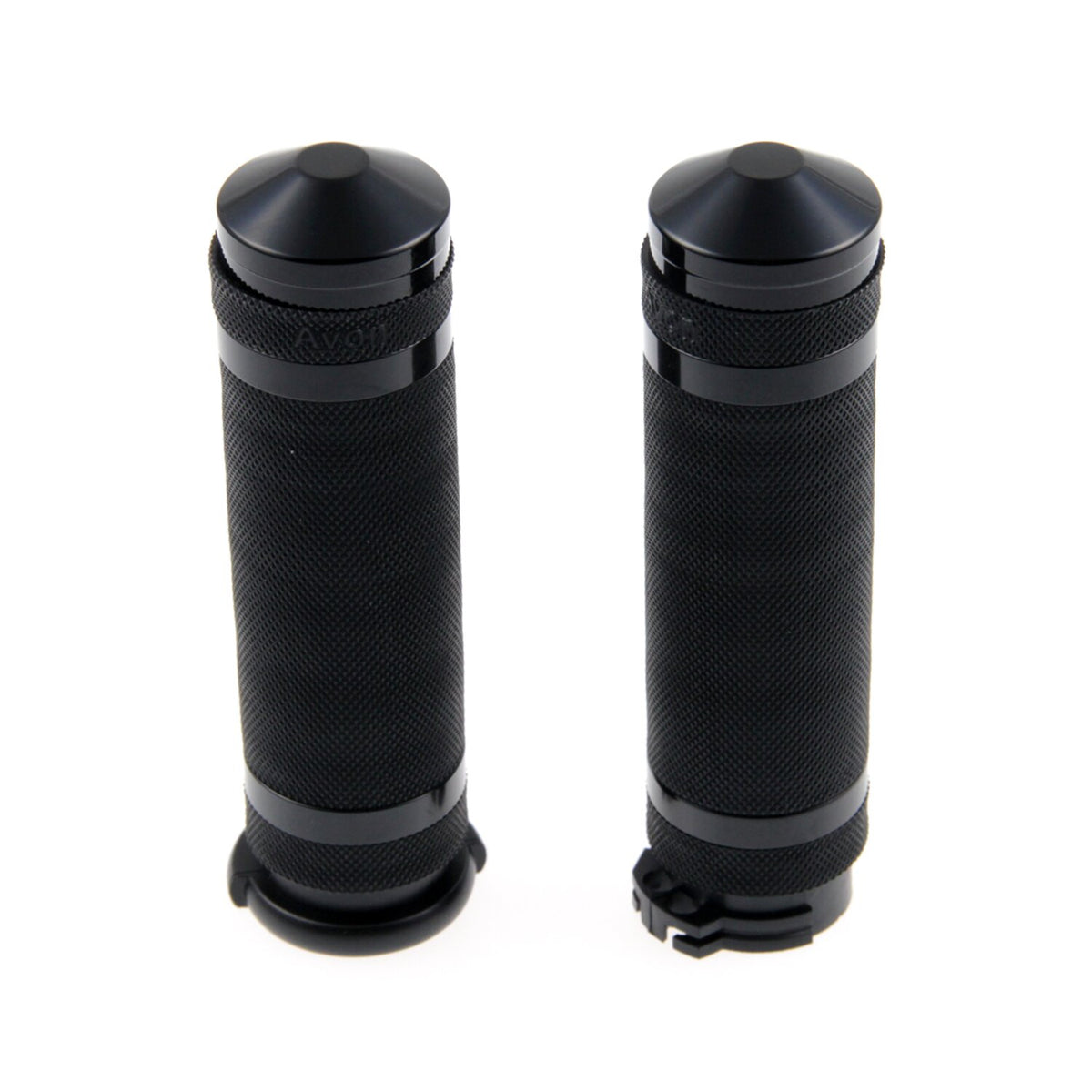 Cult-Werk, 1" / 25.4mm Grooved handlebar grips. Black