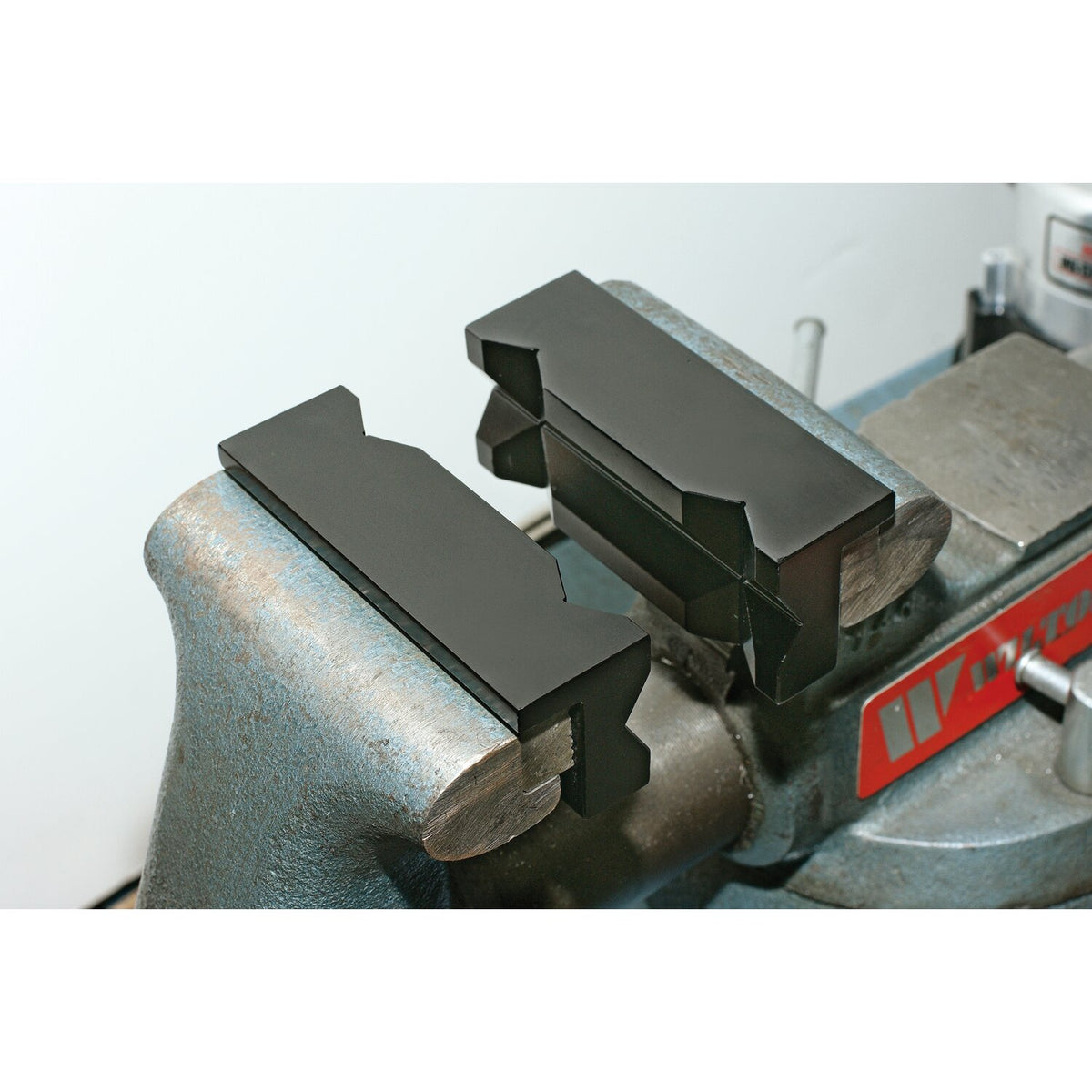 Mr. Gasket, magnetic aluminum vice jaws