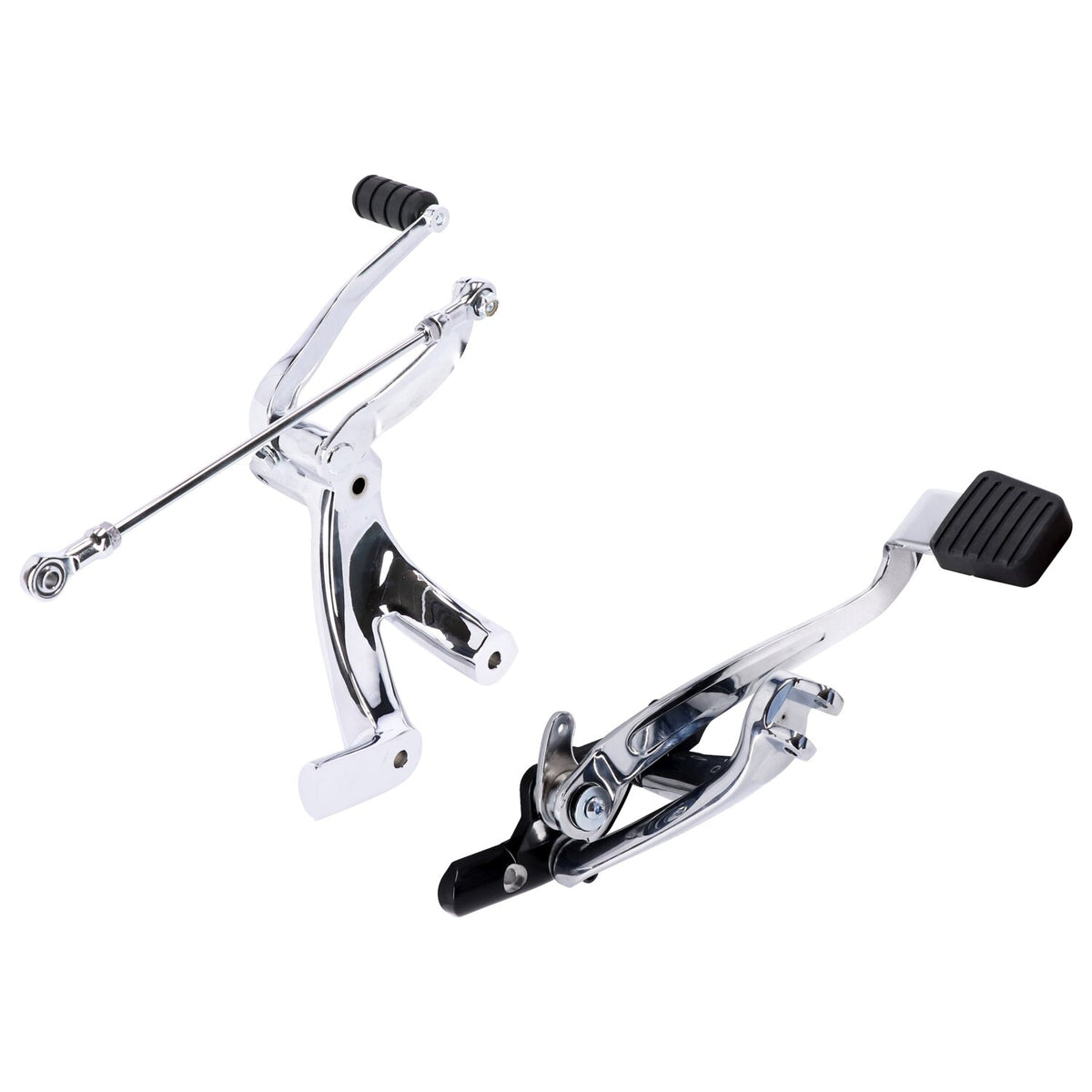 M8 Softail forward control kit. Chrome