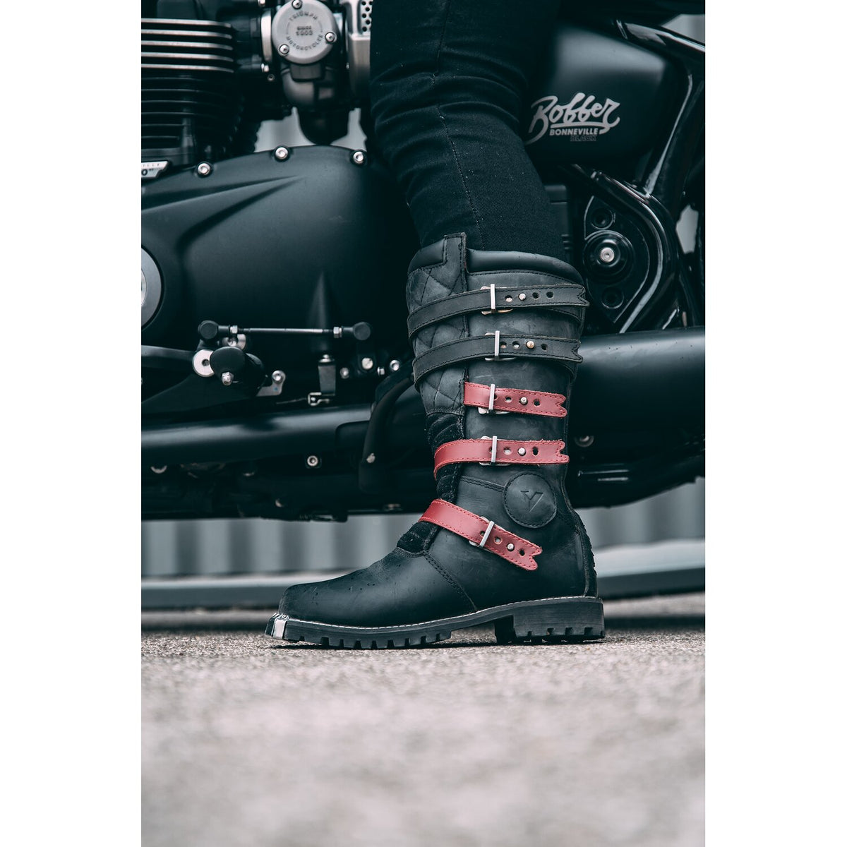 By City Muddy Road boots black