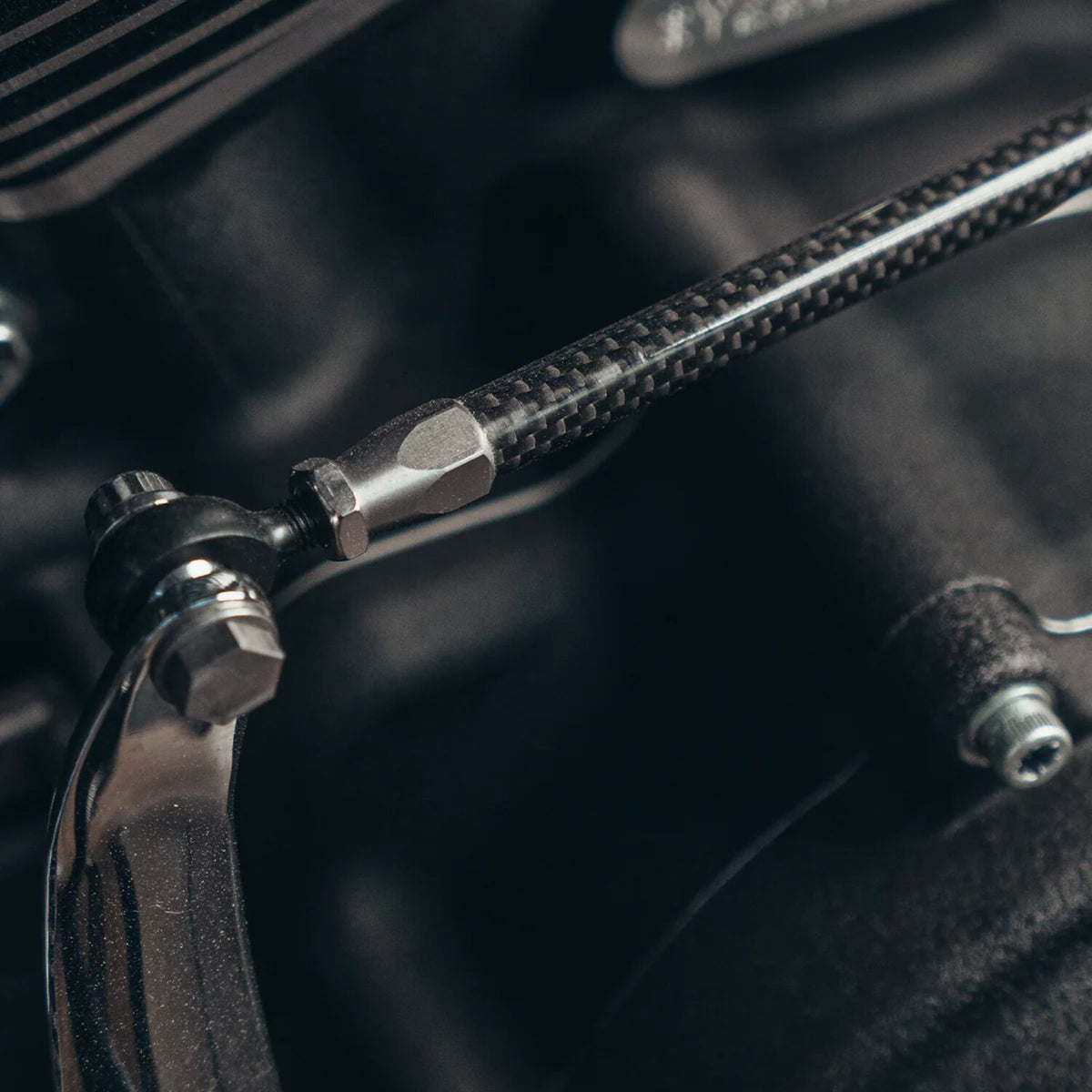 Trask, carbon shifter linkage