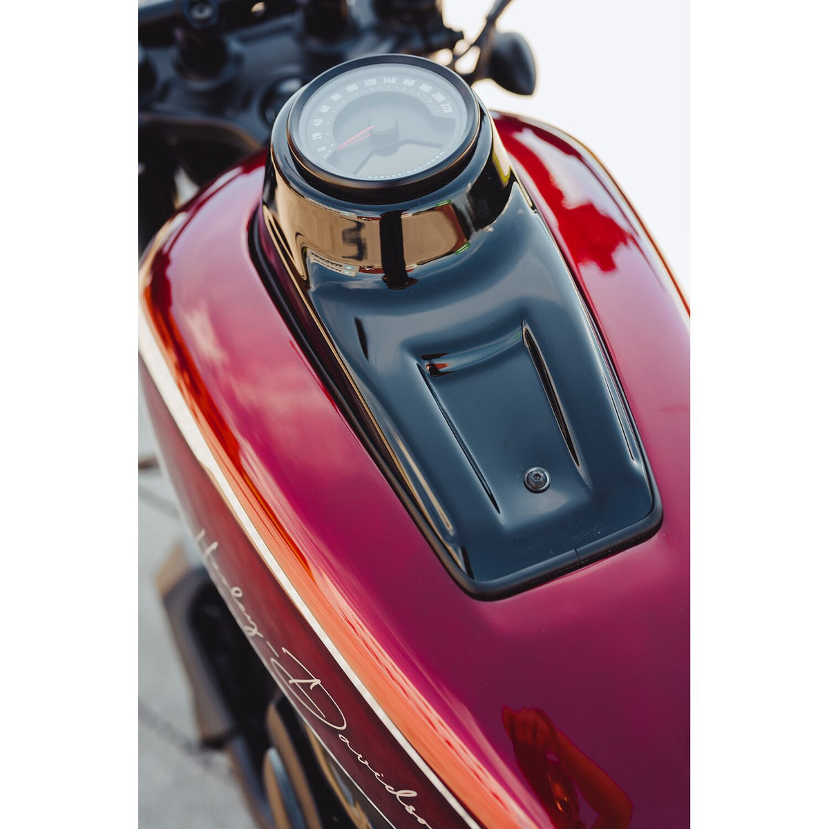 Cult-Werk, Nightster dash cover. Gloss black