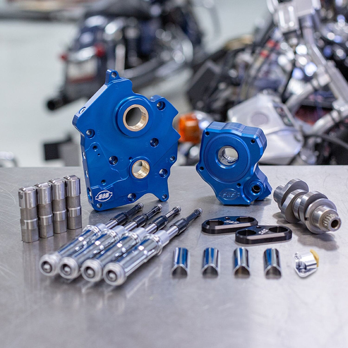 S&S, 475C cam chest kit M8 - Chain drive, oil cooled. Chrome