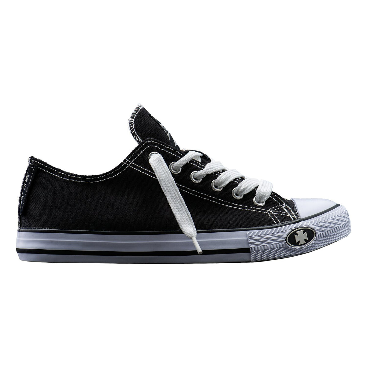 WCC Warrior low tops shoes black