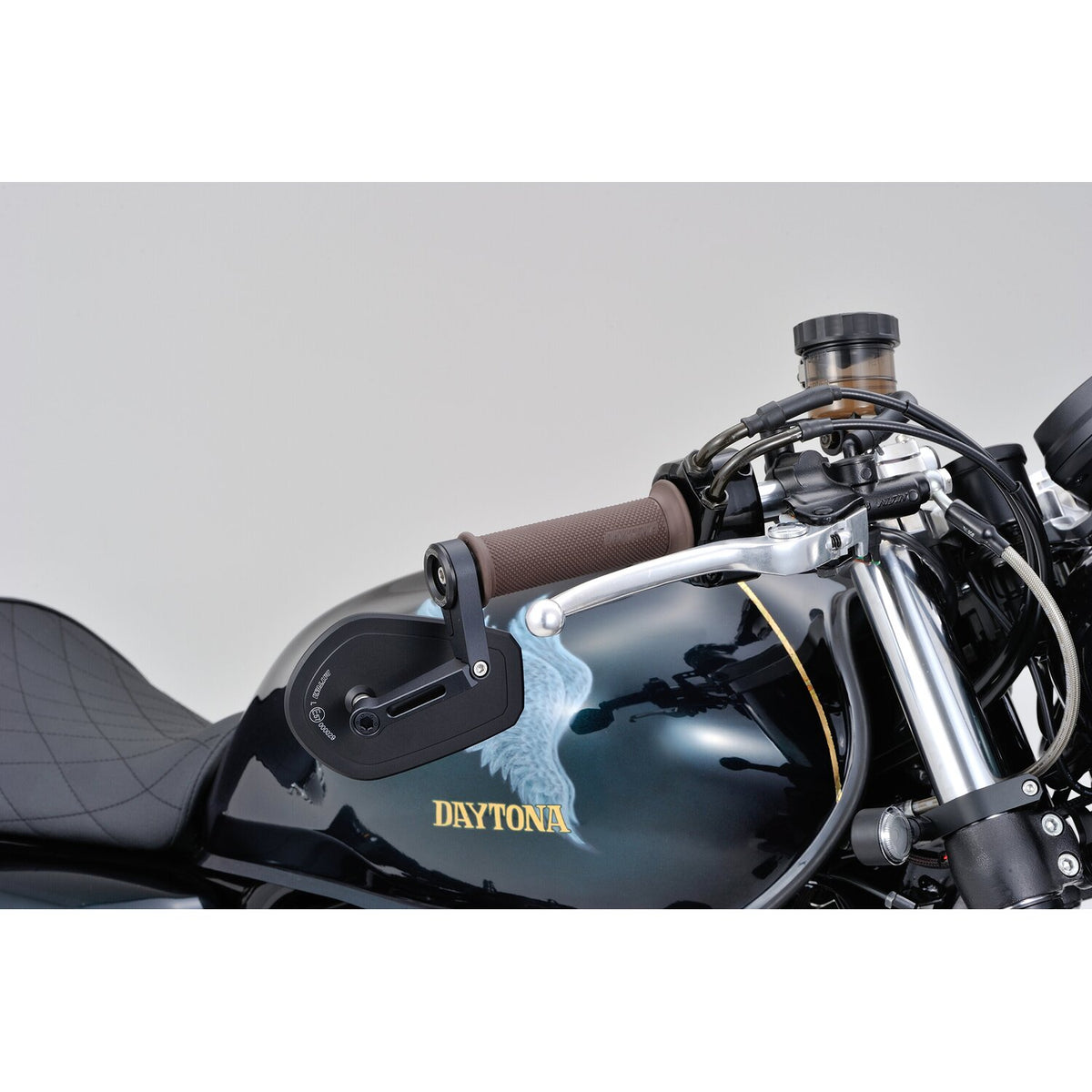 Daytona, clamp-on Flat D-mirror. Number 15