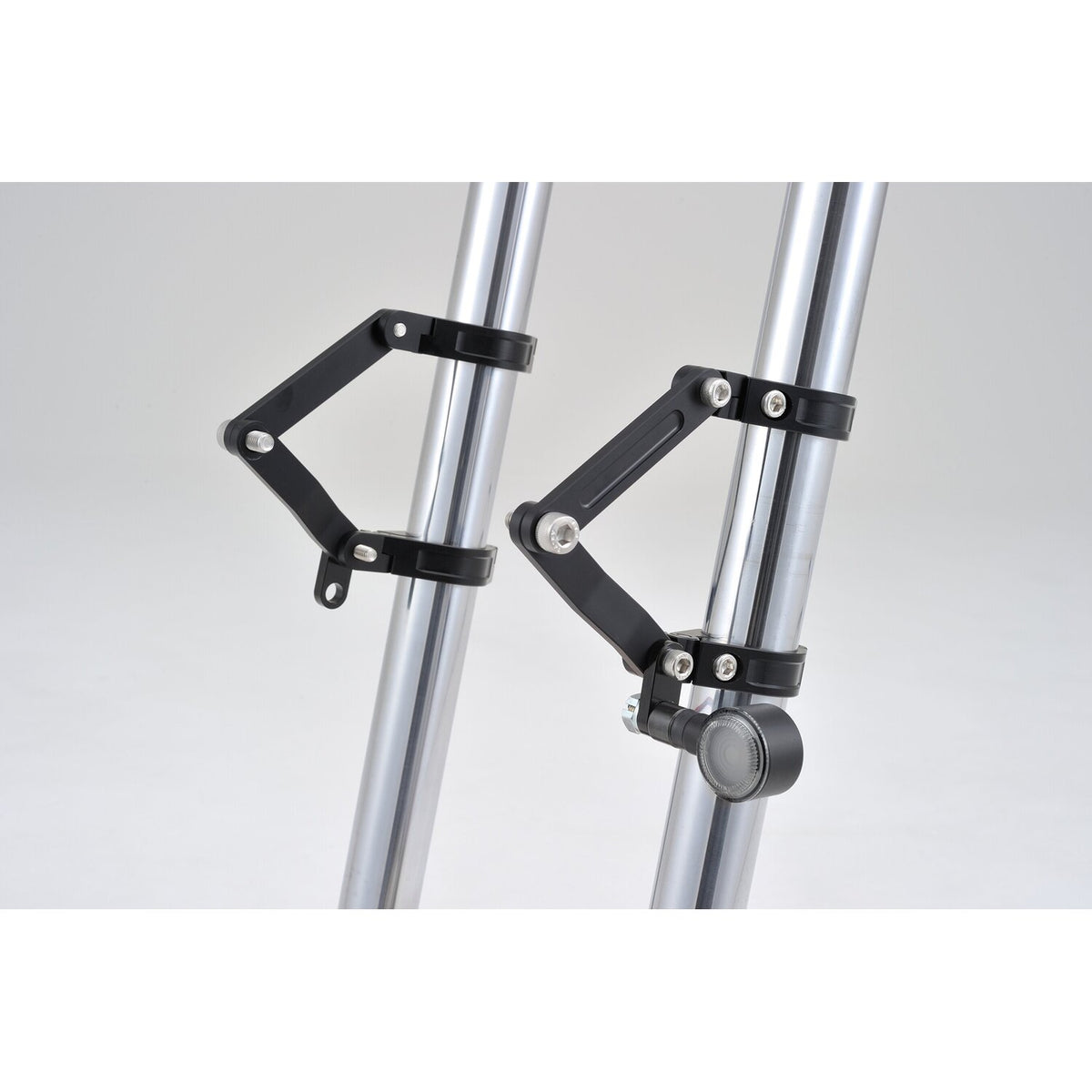 Daytona, Dual Axis adjustable headlamp bracket. 35mm