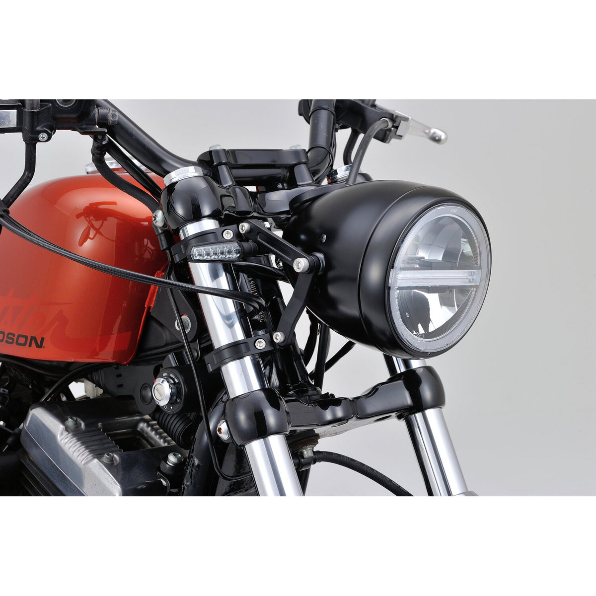 Daytona, Dual Axis adjustable headlamp bracket. 39mm