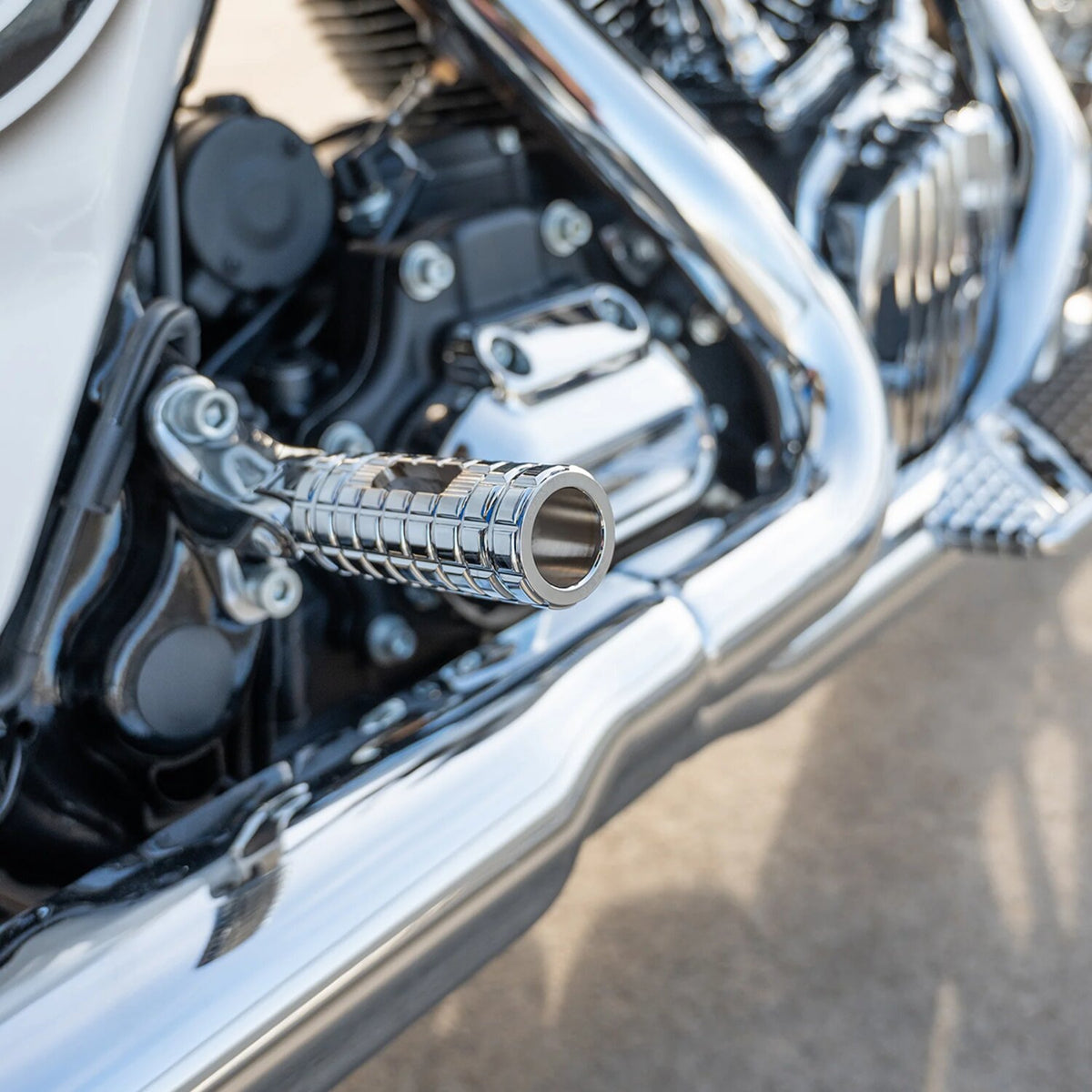 Arlen Ness, Speedliner Passenger footpeg set. Chrome