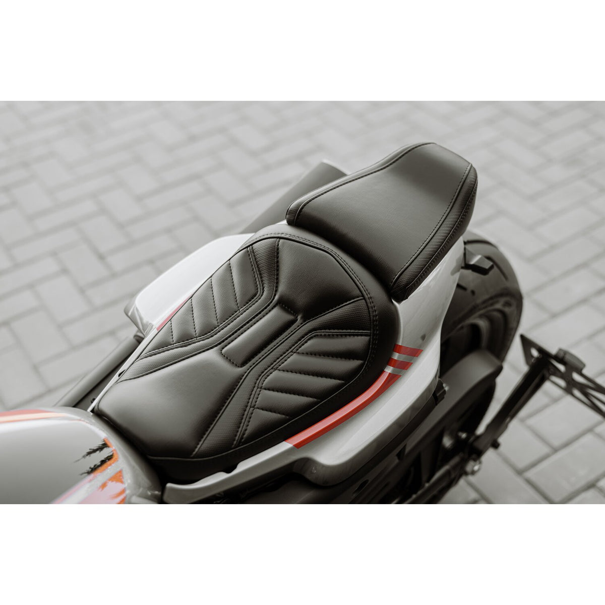 Killer Custom, Sportster S 'Predator' passenger seat