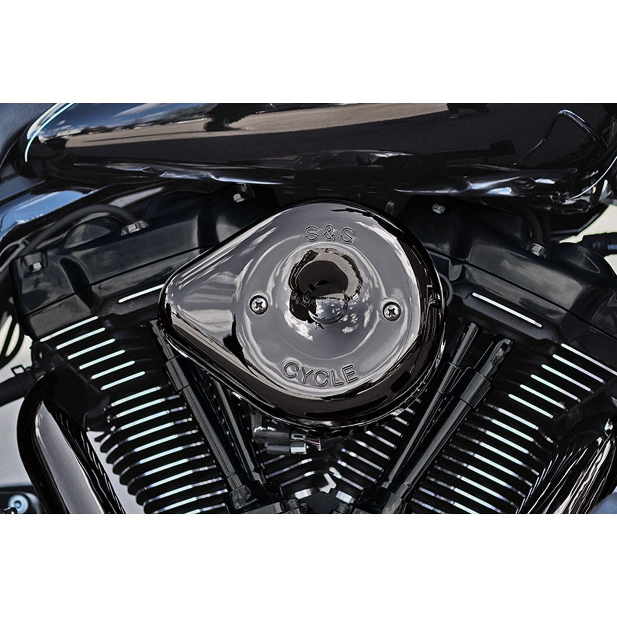 S&S, Stealth Teardrop air cleaner kit. Lava Chrome