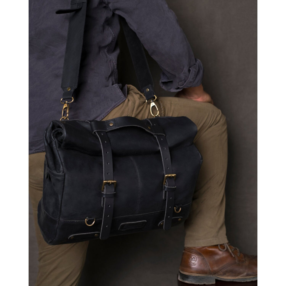 Trip Machine, Outlaw saddlebag. Black