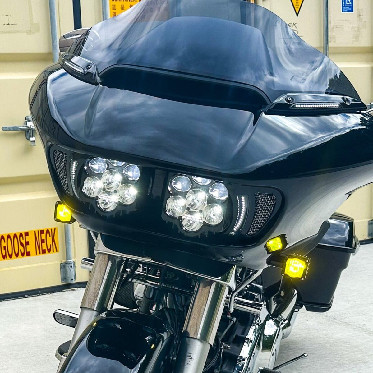 Custom Dynamics, V2 Shark Demon LED headlamp kit