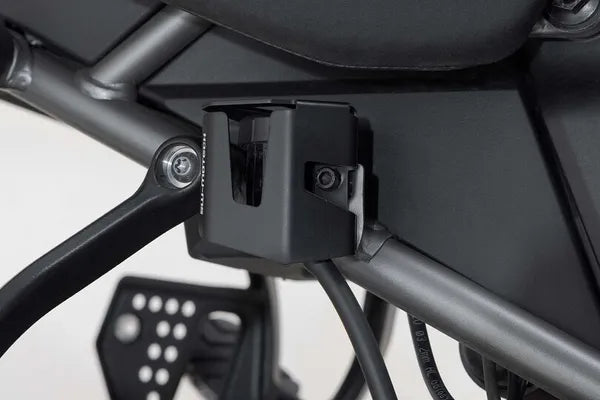 SW-MOTECH Brake Reservoir Guard — SCT.18.911.10000/B