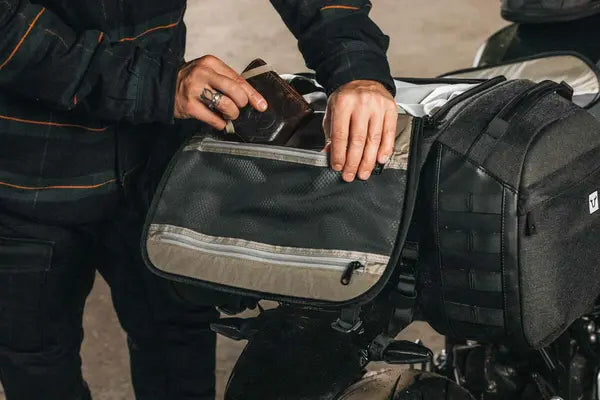 SW-MOTECH Legend Gear Tail Bag LR5 (52 Liters) — BC.HTA.00.405.20000