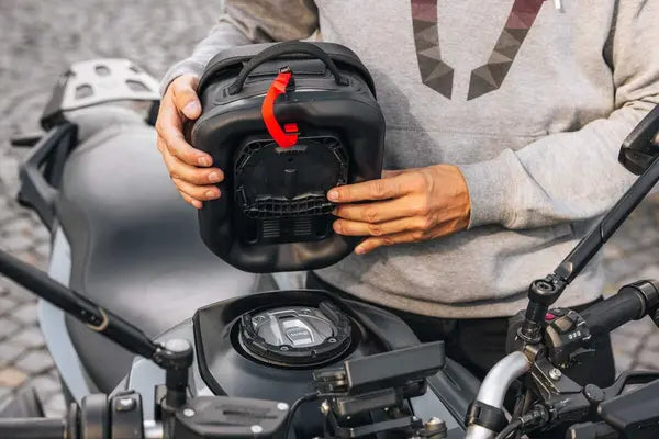 SW-MOTECH PRO Micro WP Tank Bag (4 liters) — BC.WPB.00.028.10000