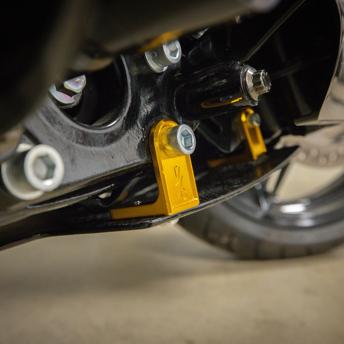 Thrashin Supply TSC-3035-5 carbon skid plate – gallery 10