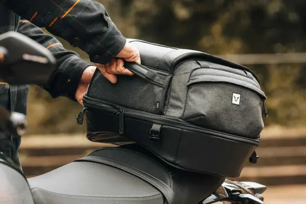 SW-MOTECH Legend Gear LR4 Tail Bag (18 - 25 Liters) — BC.HTA.00.406.20000