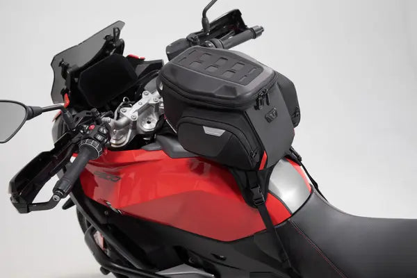 SW-MOTECH PRO Enduro Strap Tank Bag (12-15 Liters) — BC.TRS.00.112.30000
