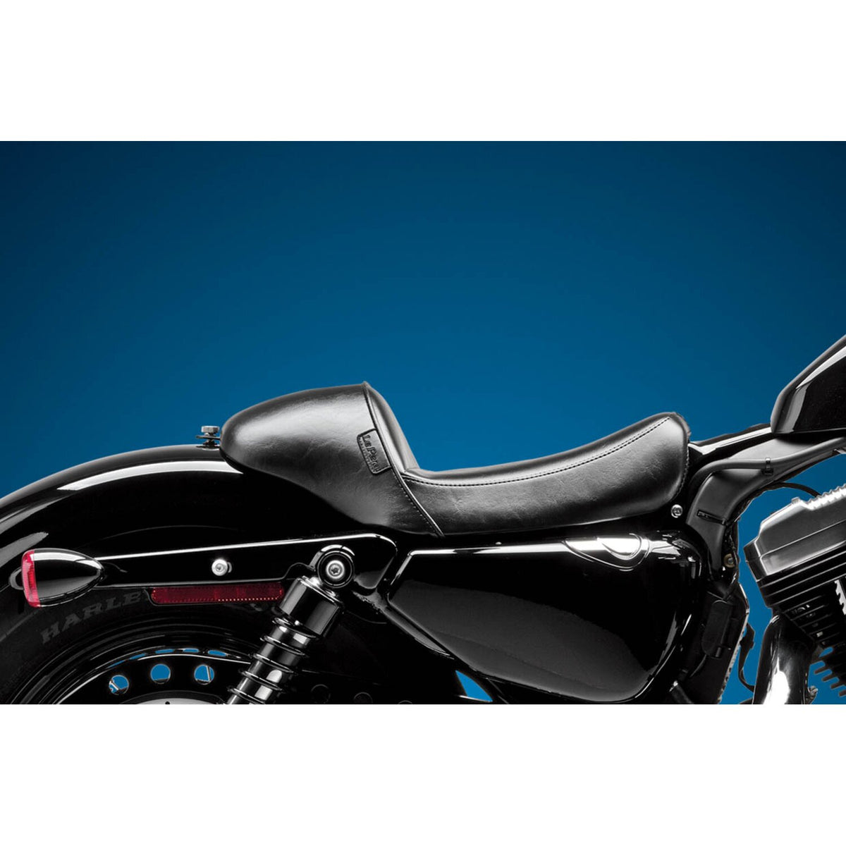 LePera, Stubs Cafe solo seat. Black, smooth