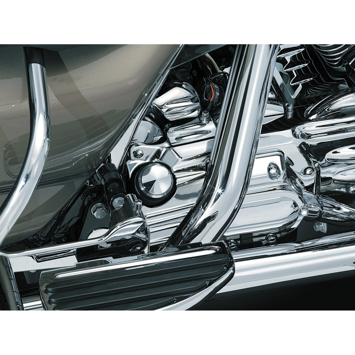 Kuryakyn, Oil filler spout cover. Chrome
