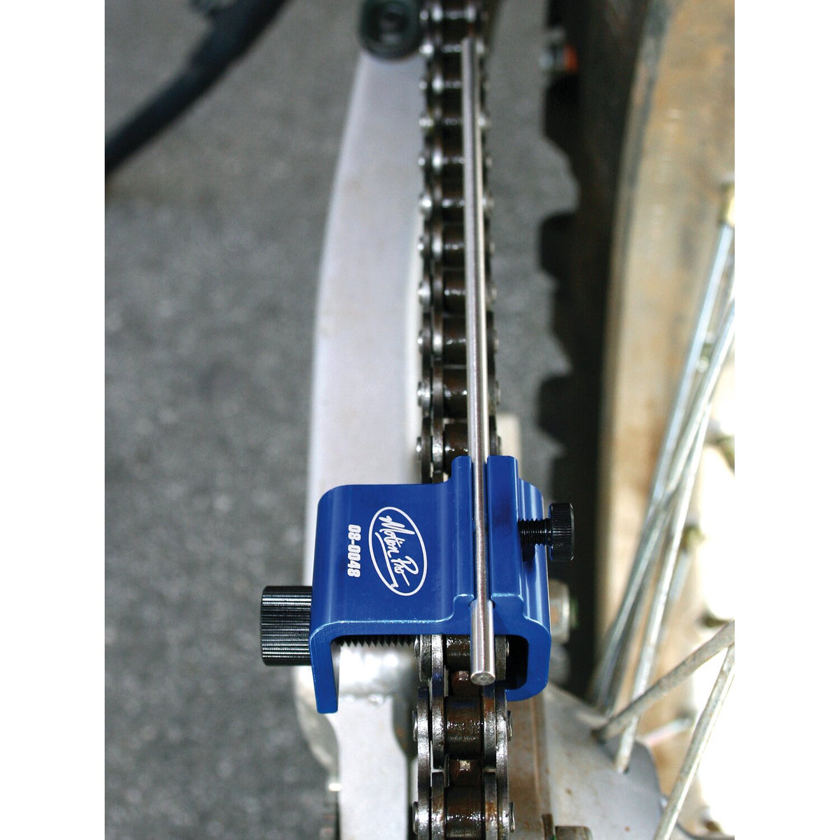 Motion Pro, rear chain alignment tool