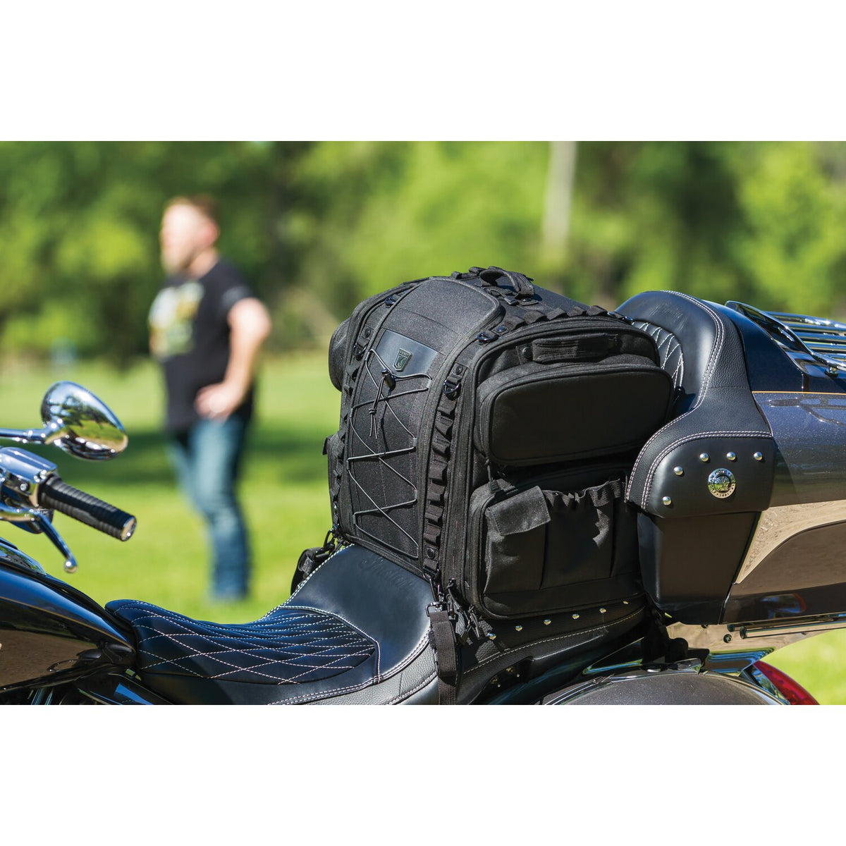 Kuryakyn, Momentum road warrior bag, black