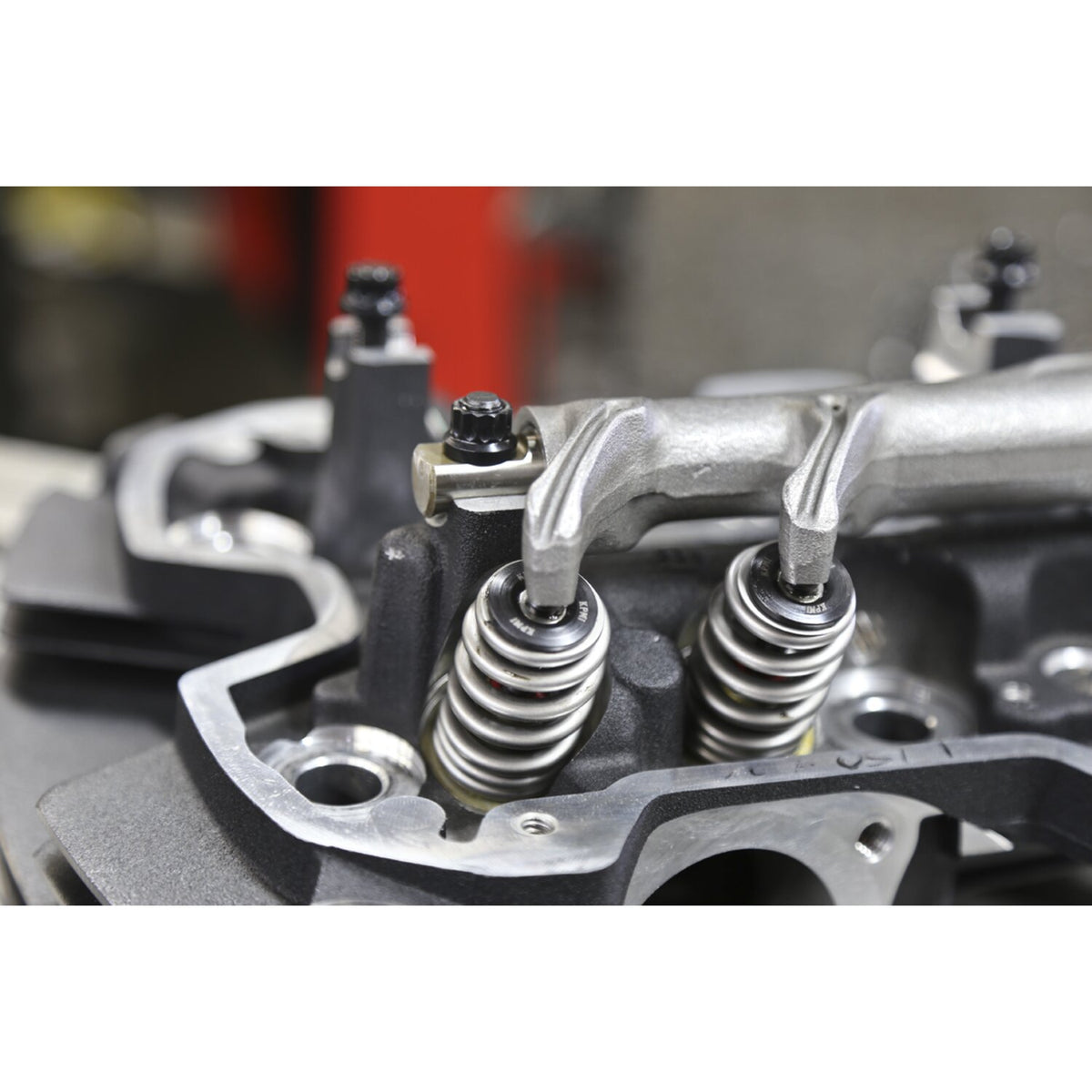 KPMI, Rocker arm tower stud and nut set