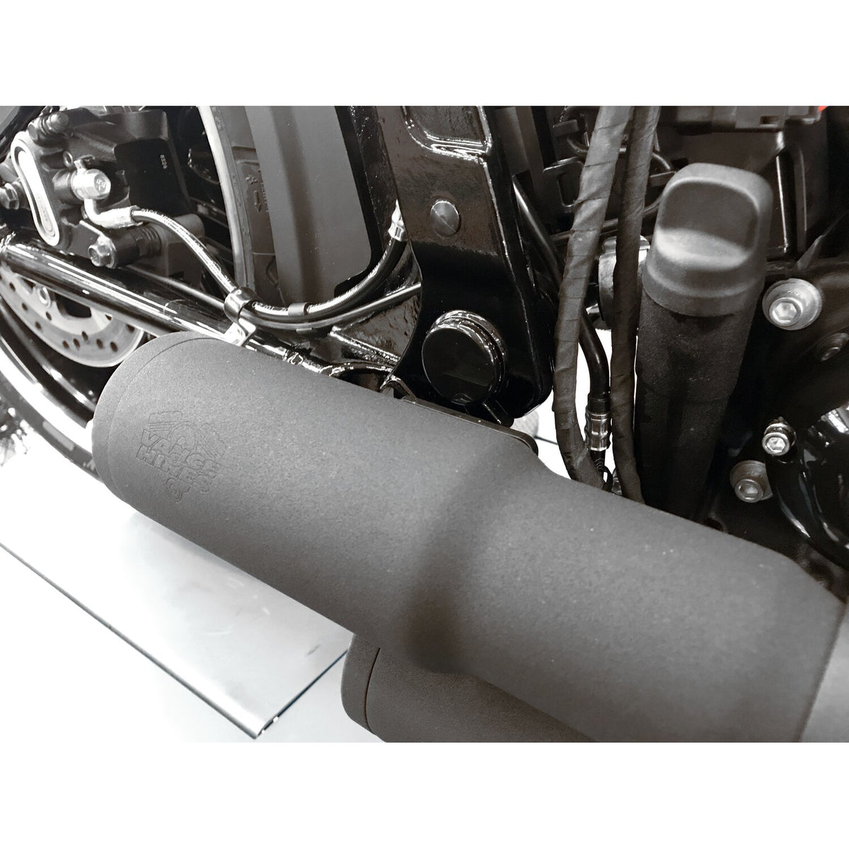 Killer Custom, swingarm axle cover set. Gloss black